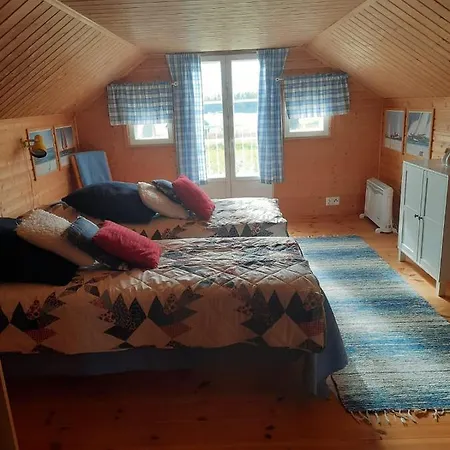 Tiira With Sauna House Chalet *