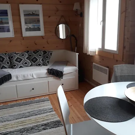 Tiira With Sauna House Chalet