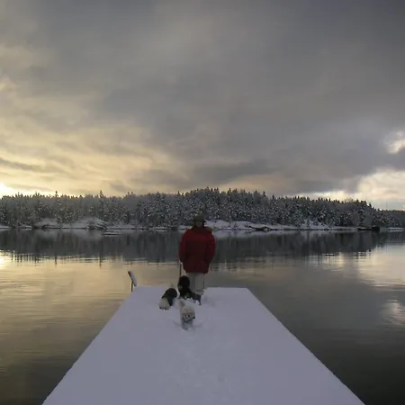 Tiira With Sauna House