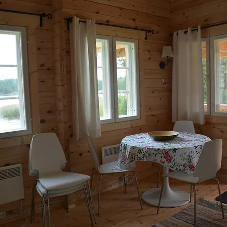 Tiira With Sauna House Ekenas