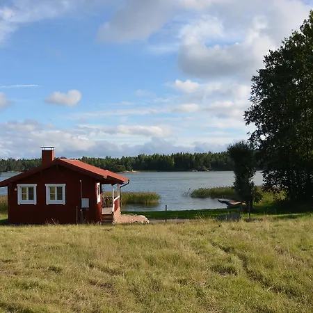 Tiira With Sauna House Alpehytte Ekenas