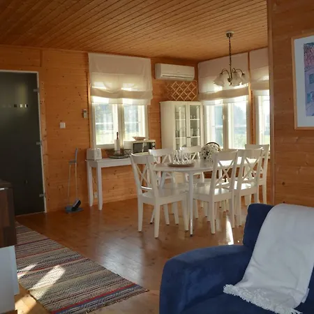 Tiira With Sauna House *